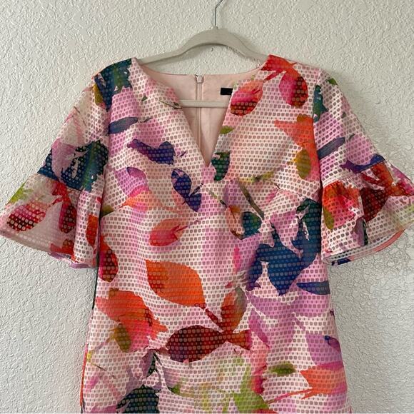 Trina Turk Jacqueline Flutter Sleeve Dress Size 4 EUC - Picture 4 of 8